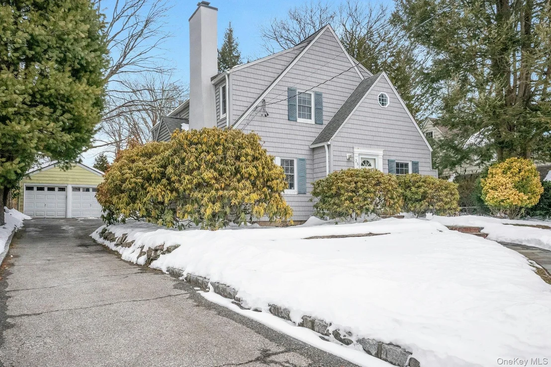 Photo of 25 Maple Road