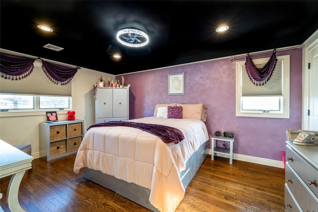 Photo of 3844 Carrel Boulevard