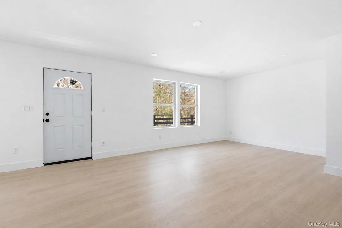 Photo of 525 Millbrook Drive