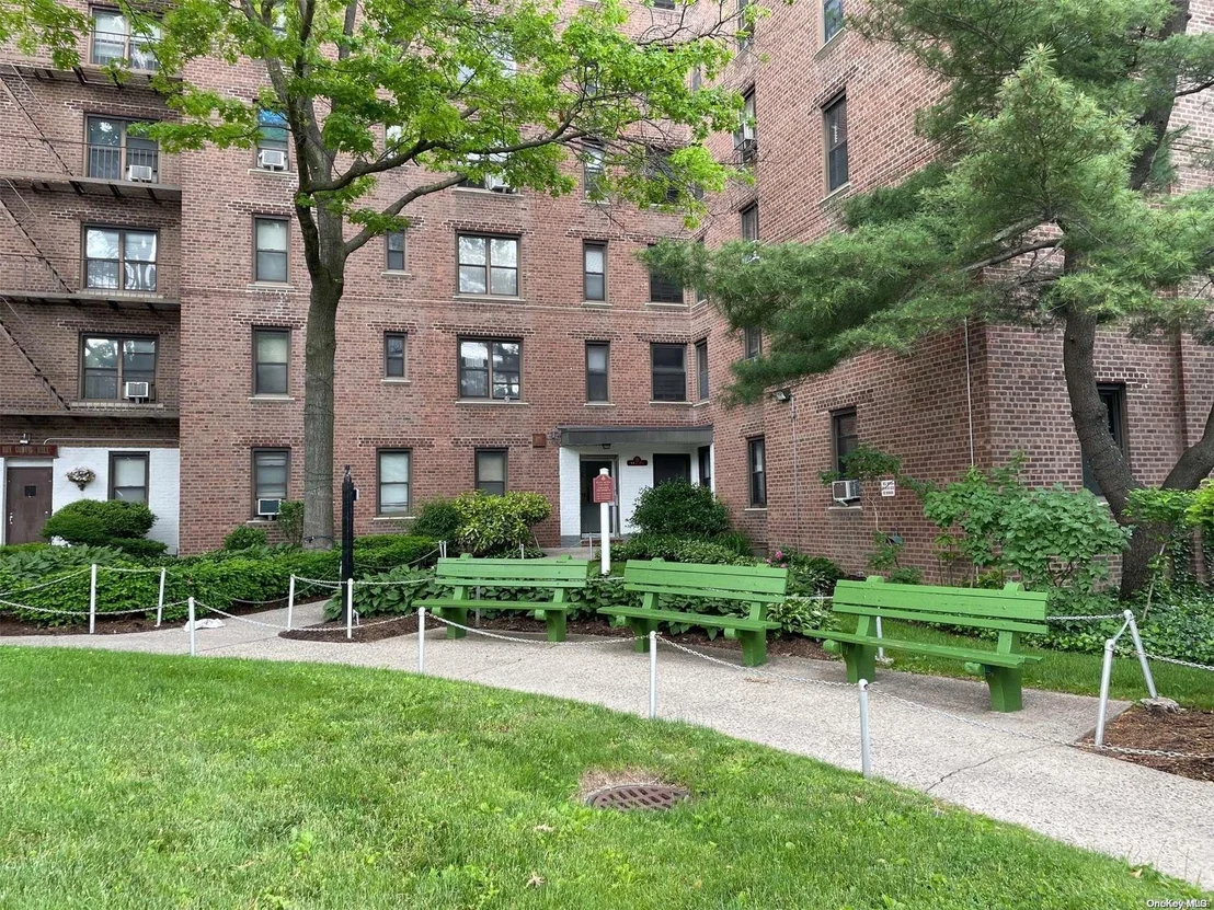 Photo of Unit 3A at 112-25 34 Avenue