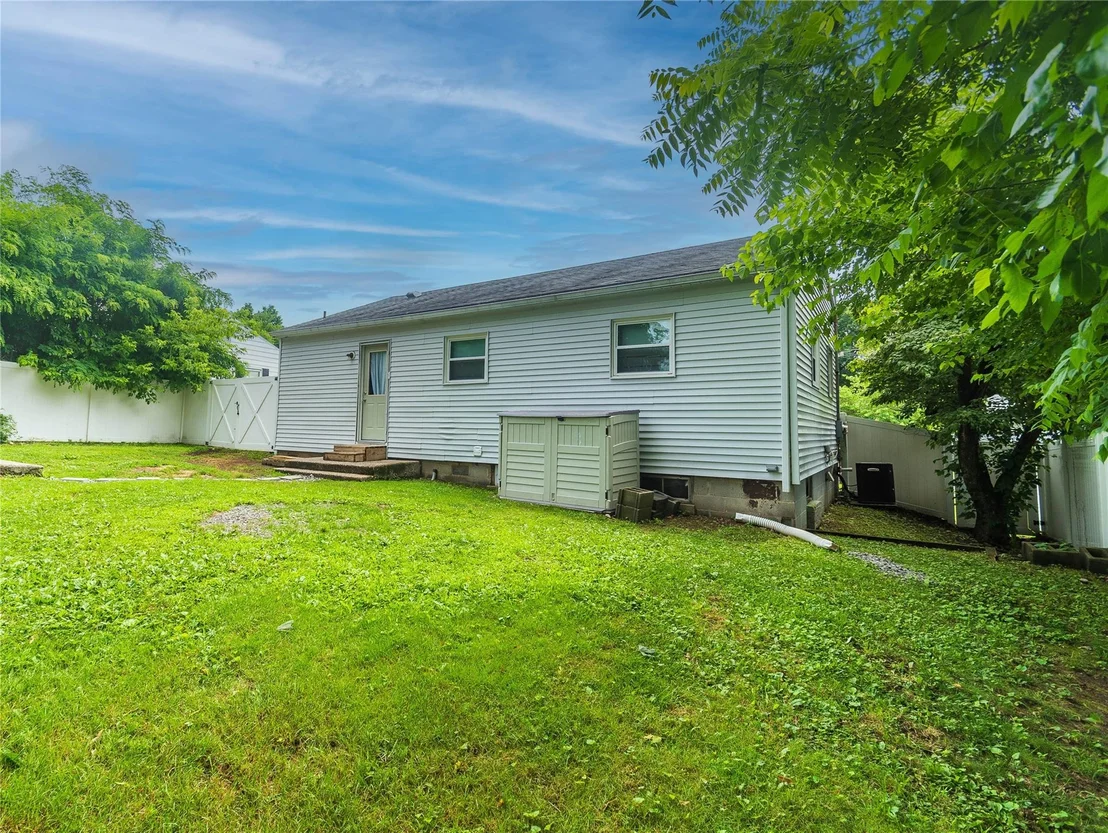Photo of 31 Peter Cooper Drive