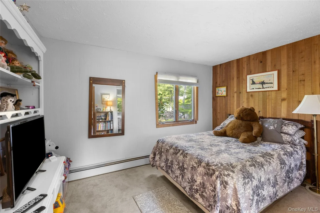 Photo of 24 Yosemite Lane