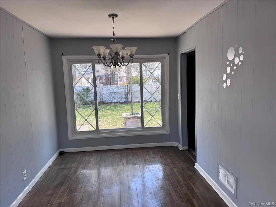 Photo of 21 Boden Avenue