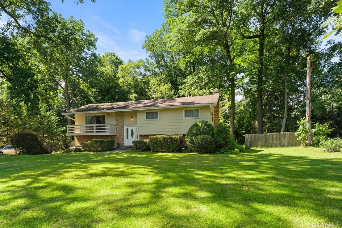 Photo of 182 Geymer Drive