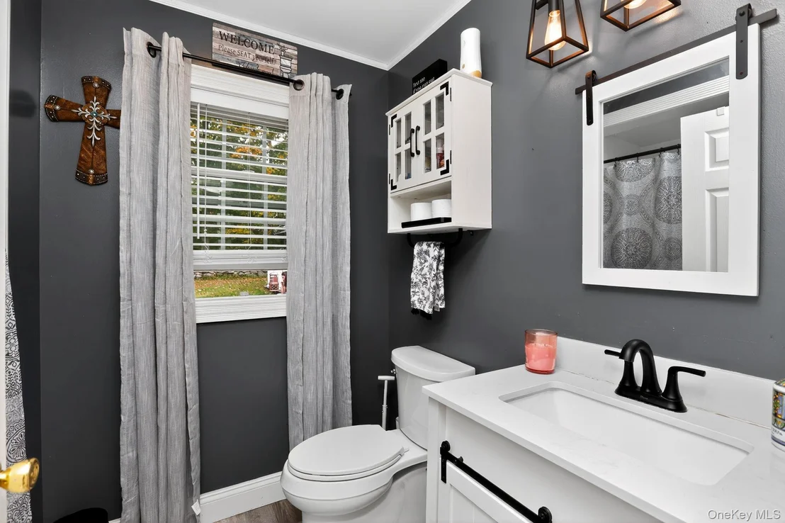 Photo of 39 W Forest Trail