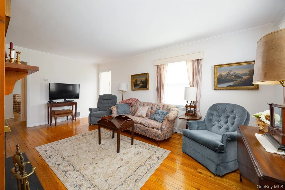 Photo of 31 Kingston Avenue