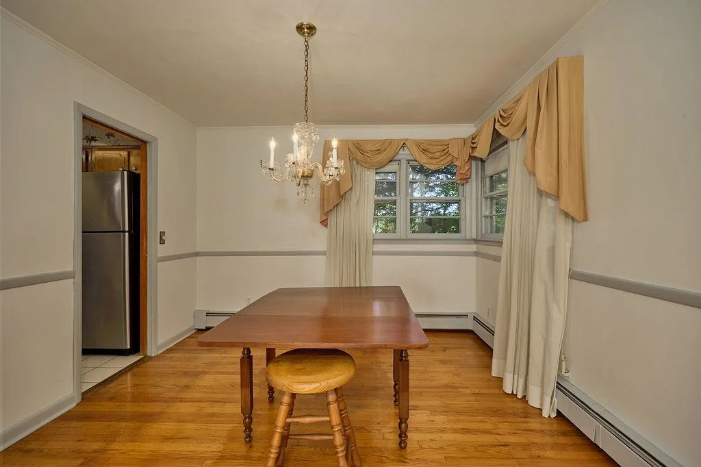 Photo of 152 Bart Drive