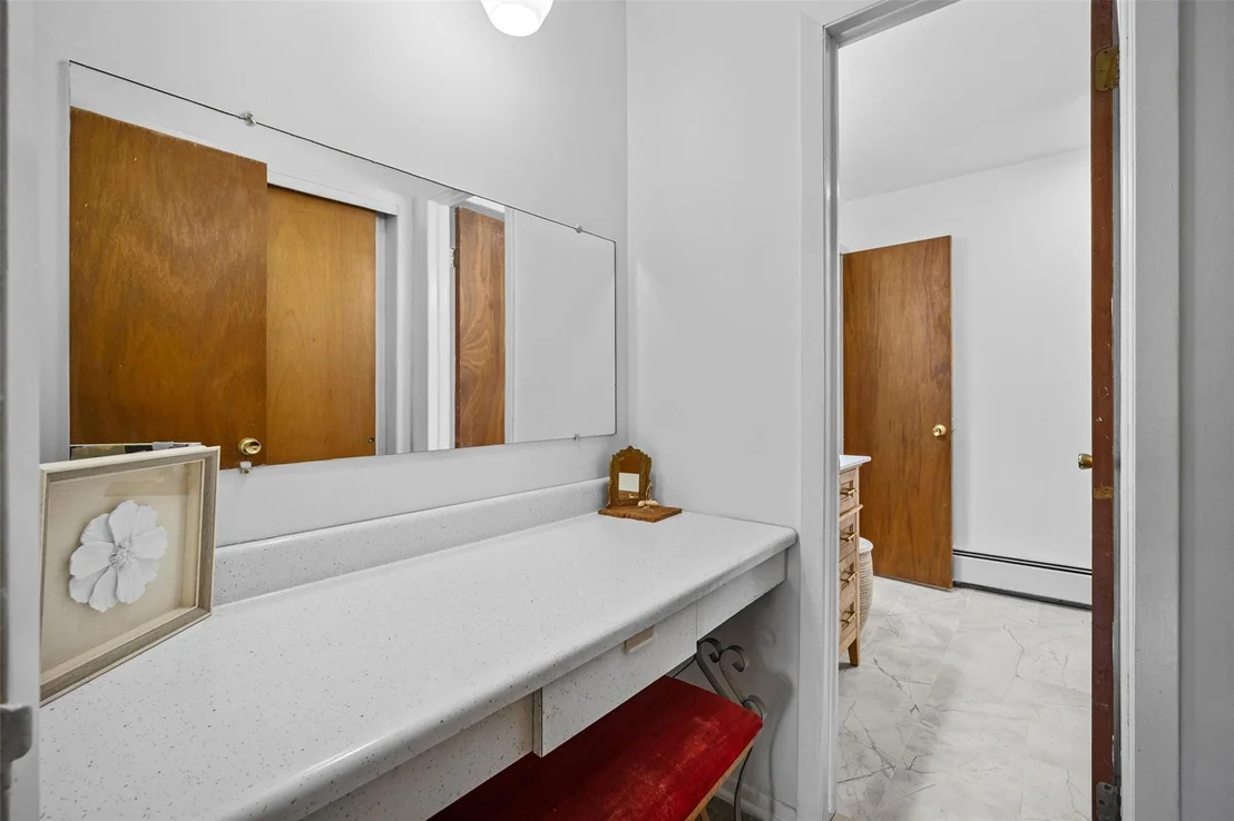 Photo of 75 Vails Gate Heights Drive