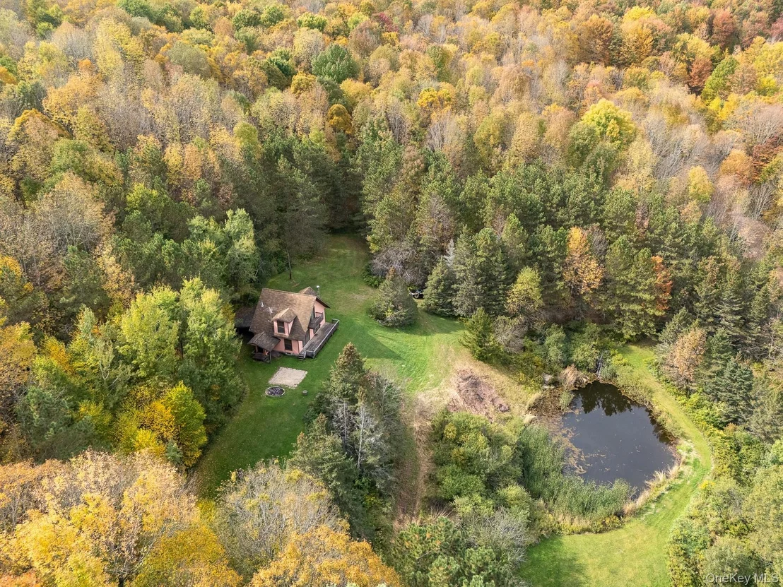 Photo of 515 Magic Mountain Road