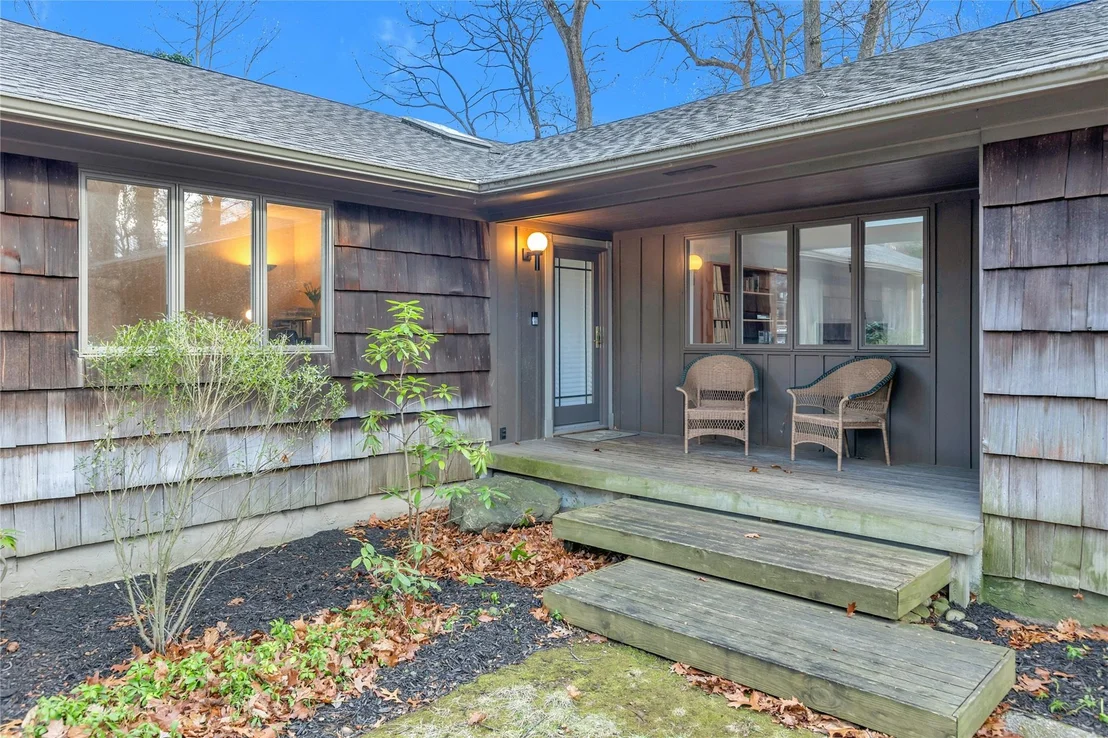 Photo of 12 Red Oak Road