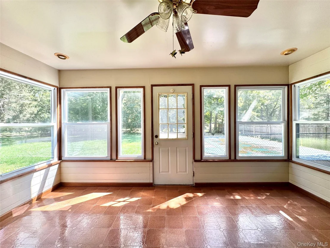 Photo of 122 Wildwing Park Road