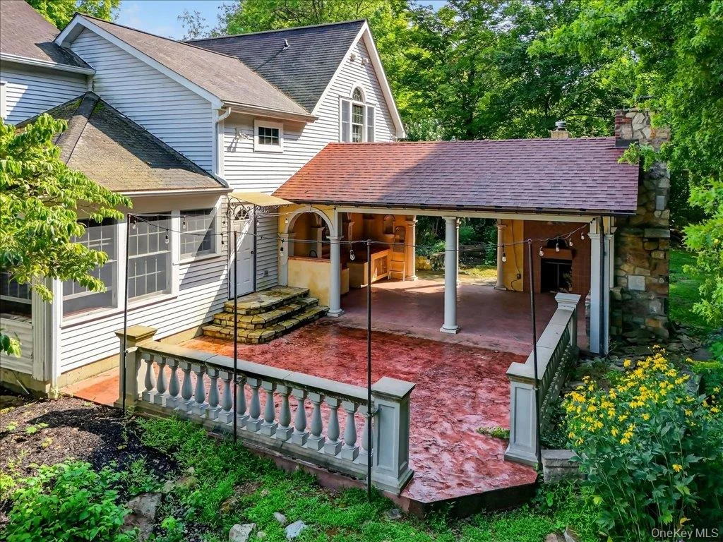 Photo of 121 Valley Farm Road