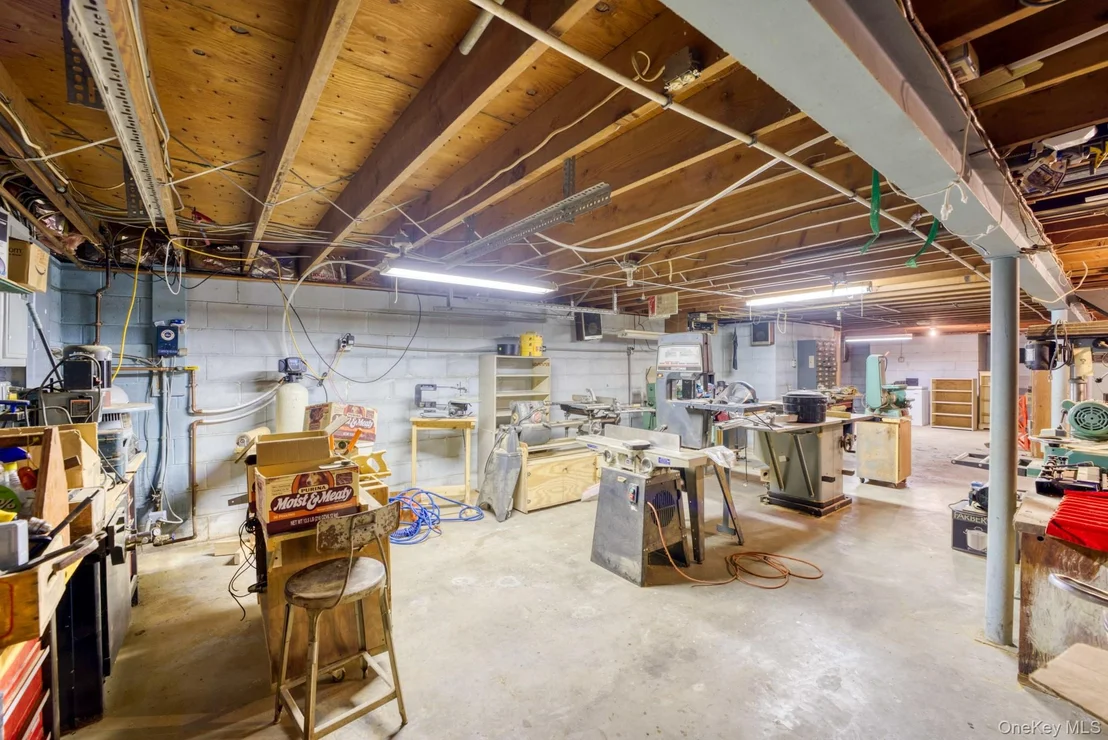 Photo of 146 Schultz Lane