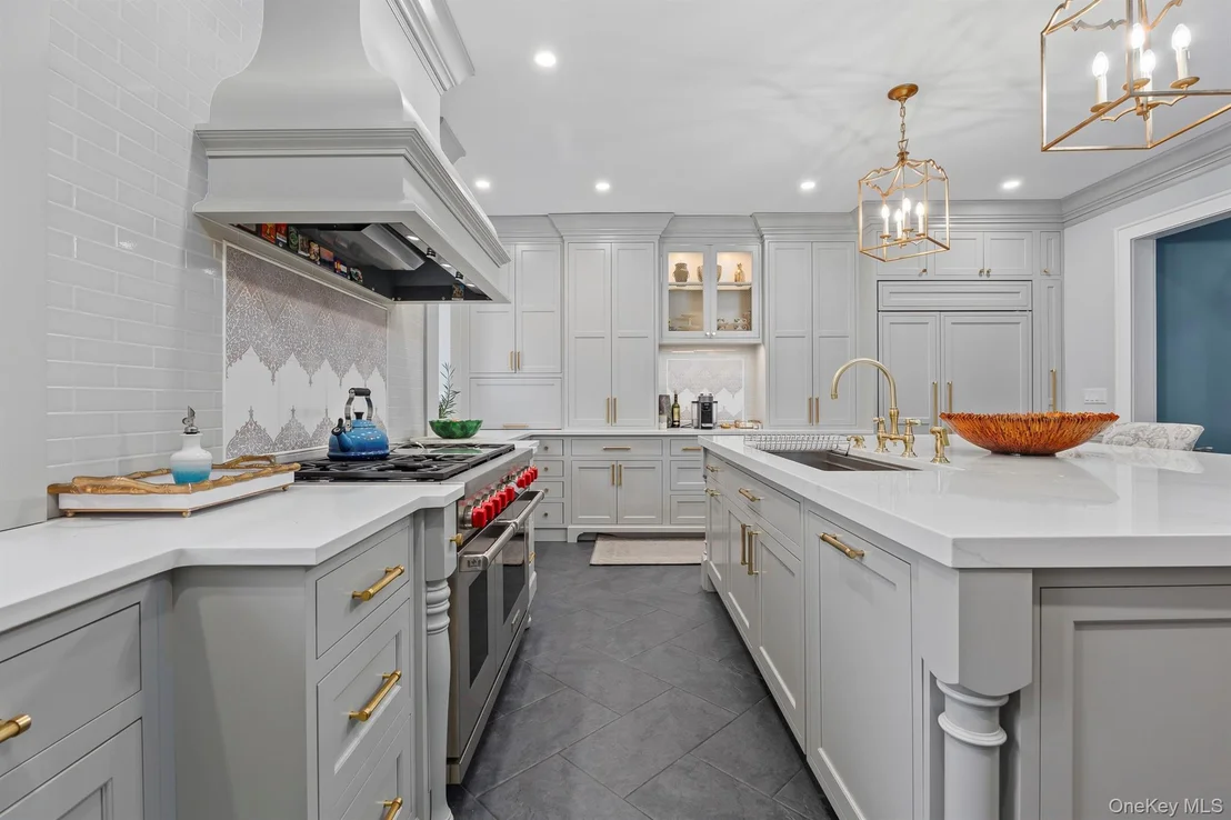Photo of 65 Harmon Avenue
