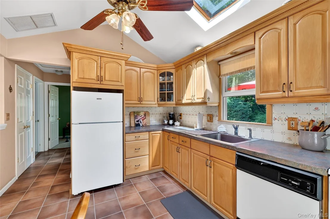 Photo of 232 Cherry Road