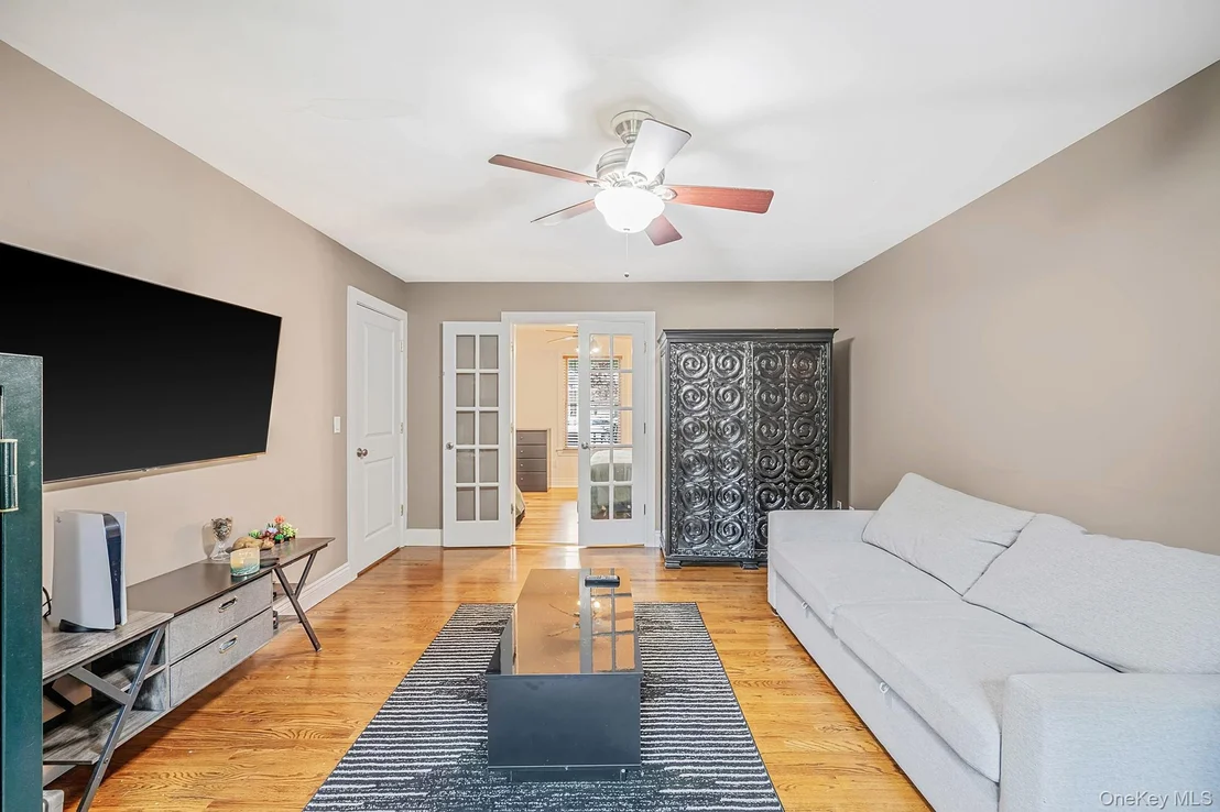Photo of 17 Mayfield Drive