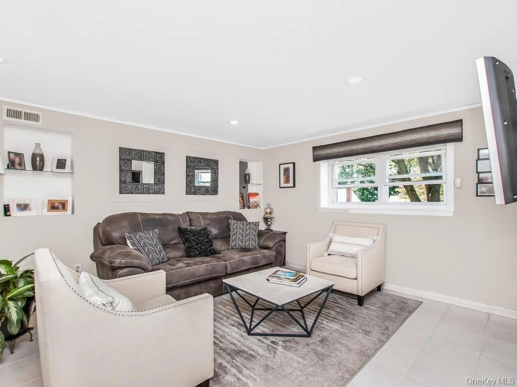Photo of 11 Montclair Road