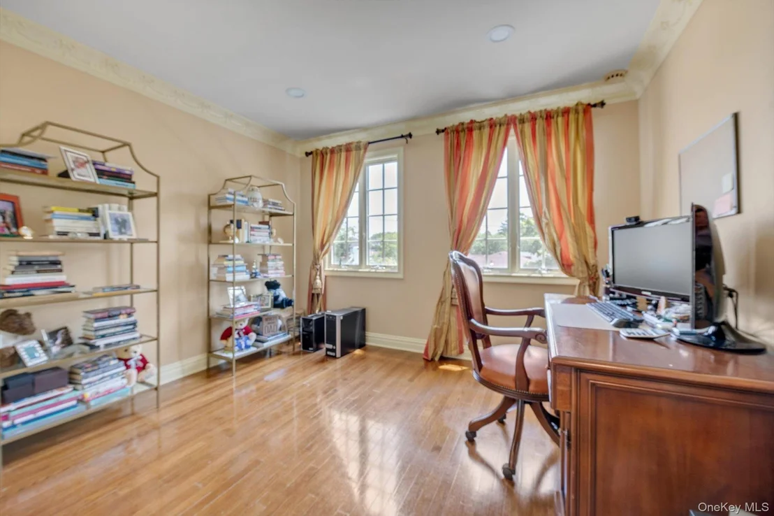 Photo of 760 Hillcrest Place