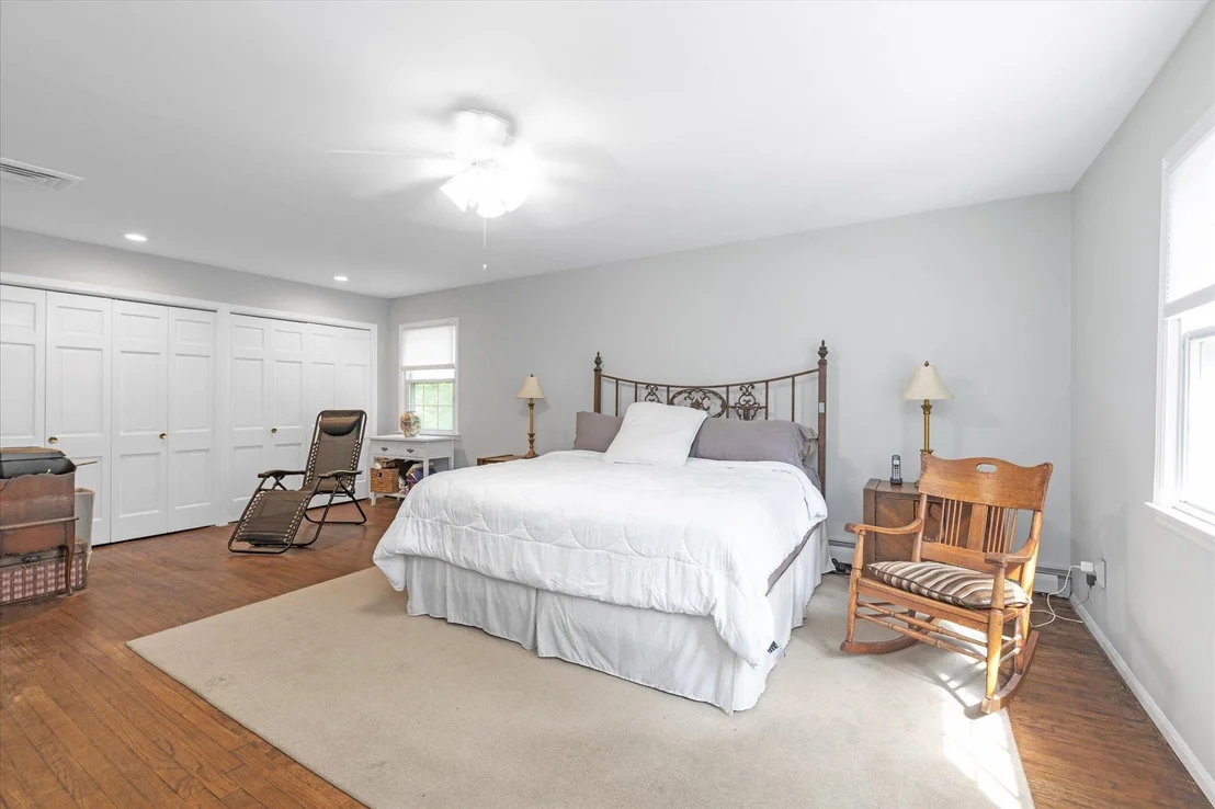 Photo of 8 Rolling Drive