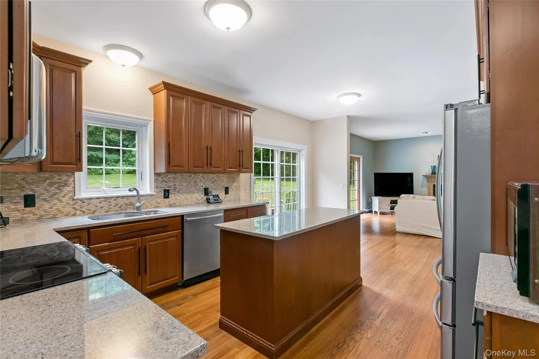 Photo of 310 Avery Road