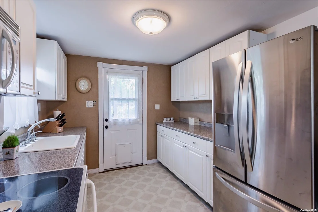Photo of 164 Wilson Boulevard