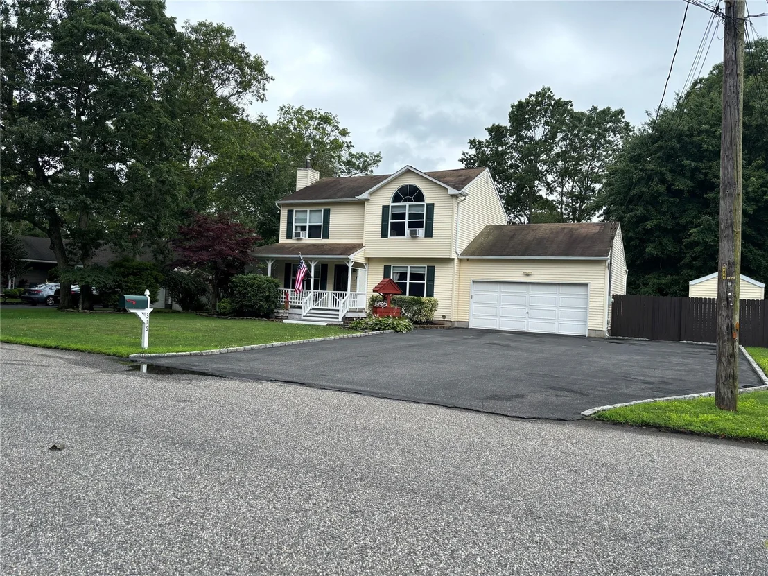 Photo of 316 Whittier Drive