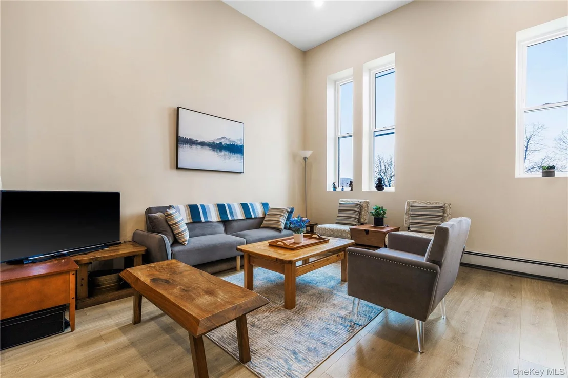 Photo of 16 Waterview Estate