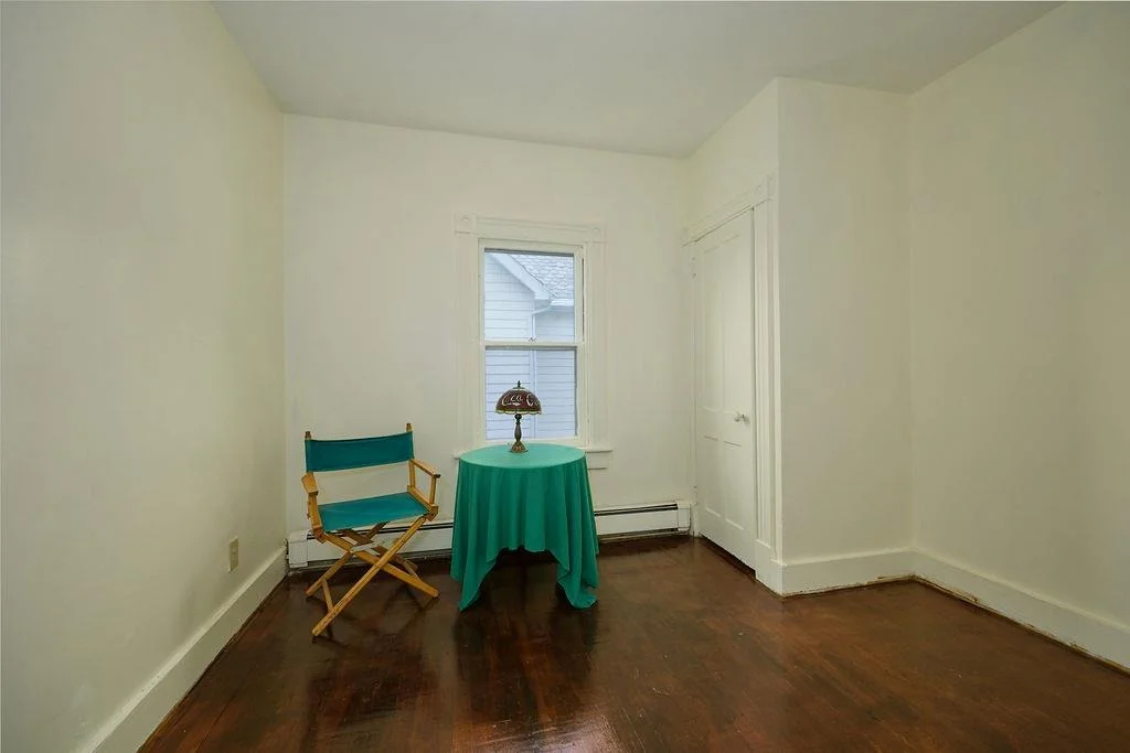 Photo of 118 Nassau Place