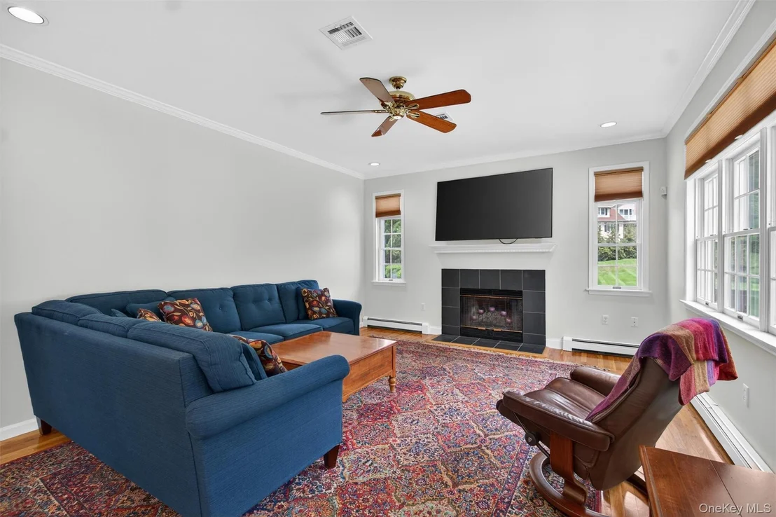 Photo of 8 Twin Spring Lane
