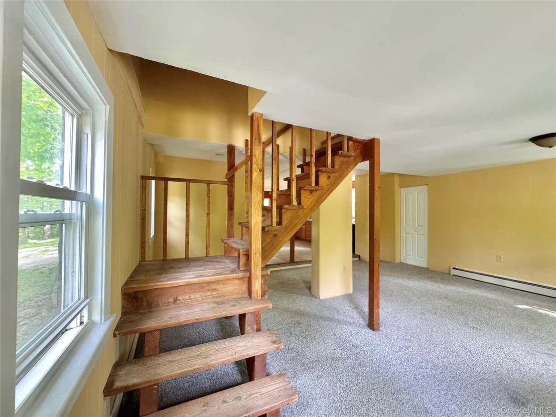 Photo of 608 Mountain Avenue