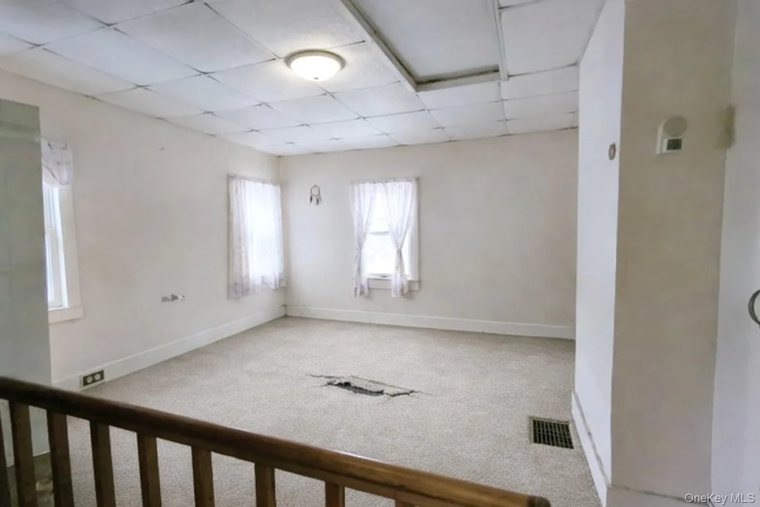 Photo of 8 Wisner Trail