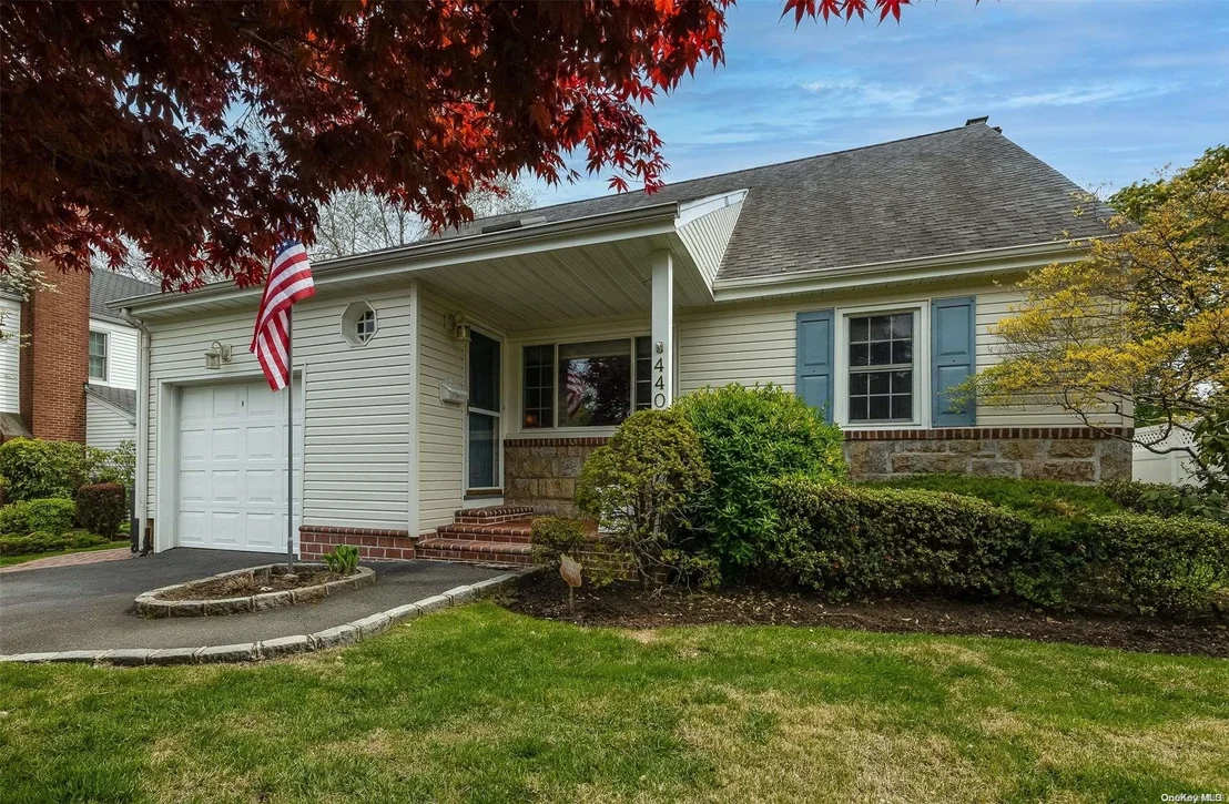 Photo of 440 Devonshire Road