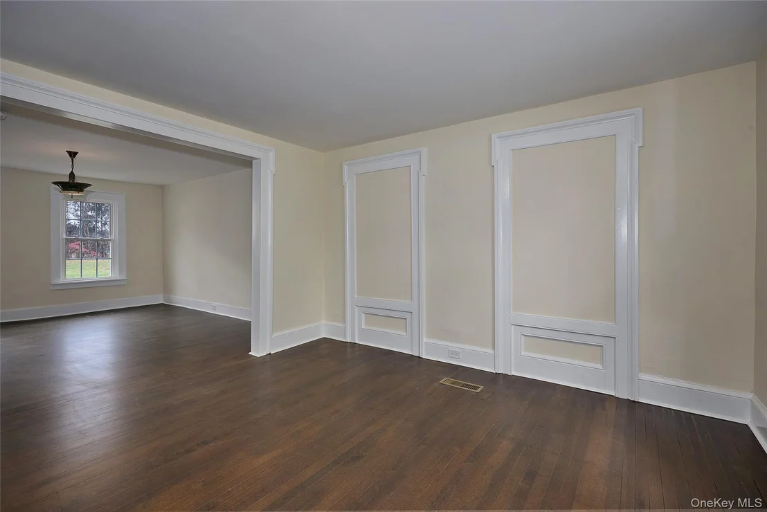 Photo of 30 Myrtle Avenue