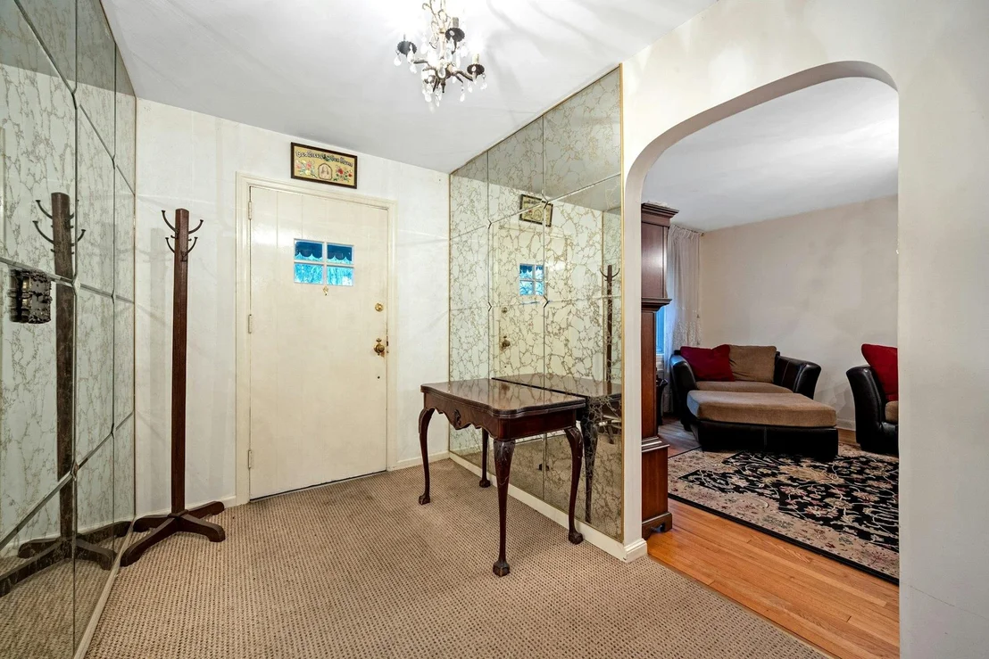 Photo of 413 Stellar Avenue