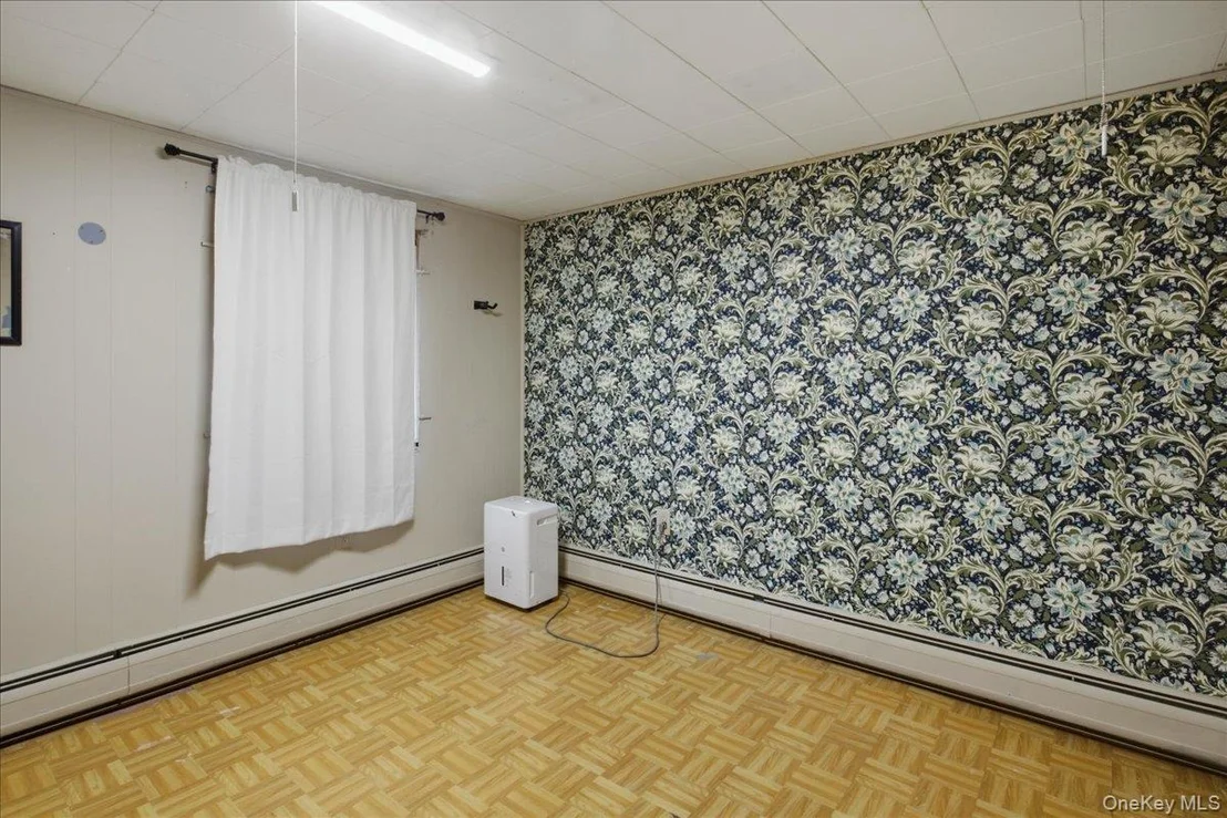 Photo of 184 Fulton Street