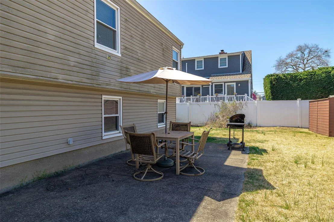 Photo of 3783 Harbor Boulevard