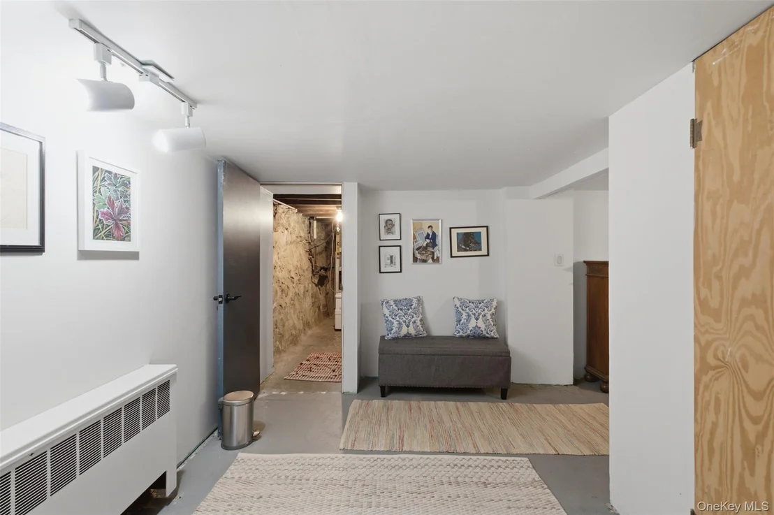 Photo of 2 Anton Place