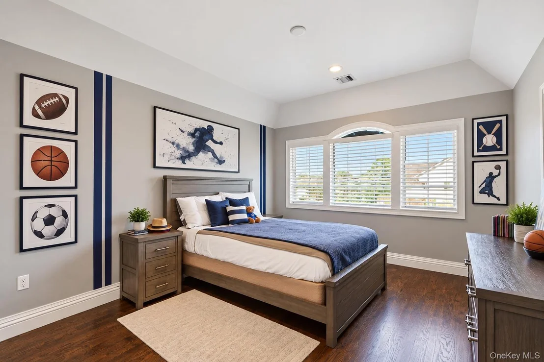 Photo of 55 Belmont Circle