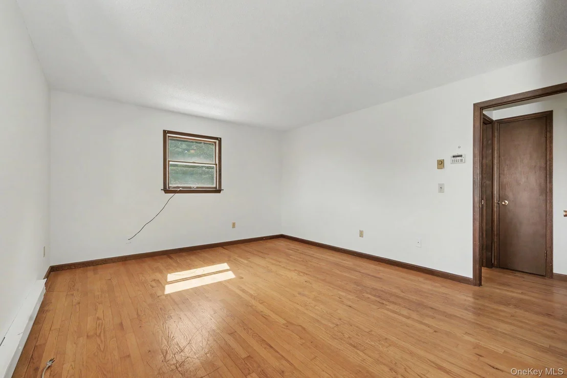 Photo of 214 Starr Ridge Road