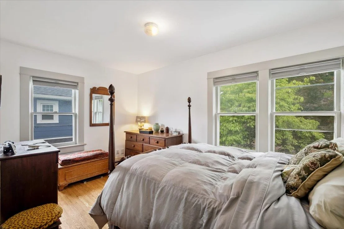 Photo of 330 Union Avenue