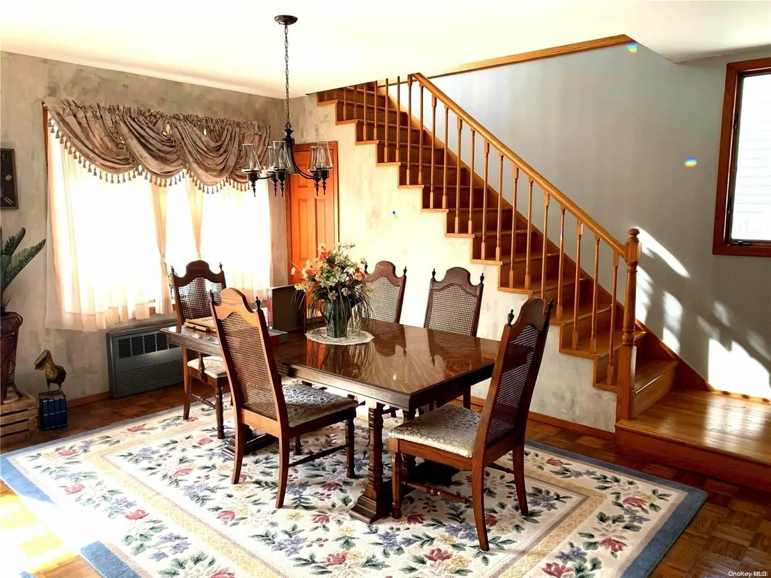 Photo of 32 Franklin Street