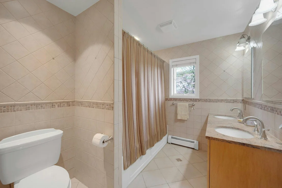 Photo of 4 Nancy Place