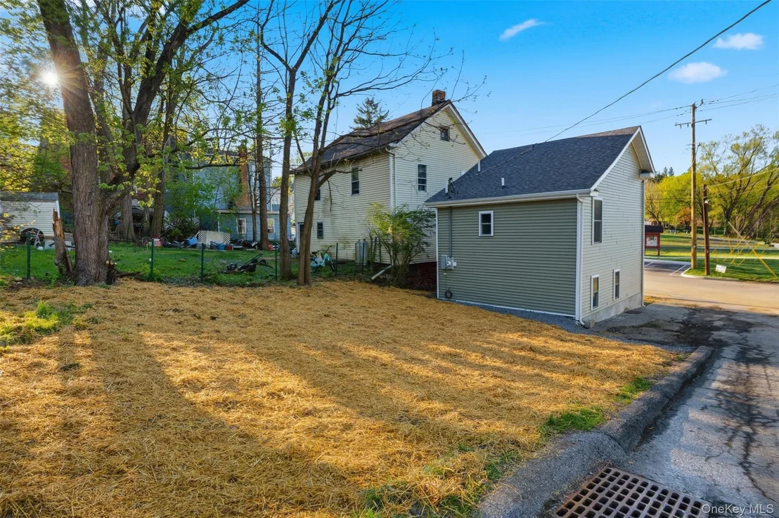 Photo of 116 Maple Street
