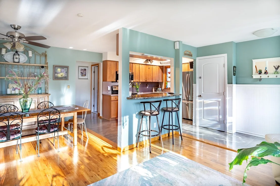 Photo of 93 Wauwepex Trail