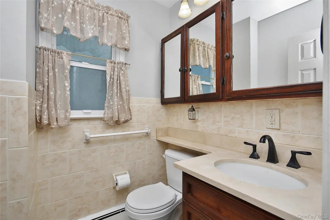 Photo of 14 Emerald Place