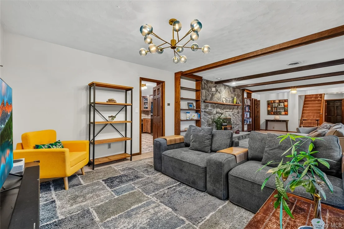 Photo of 14 Lisa Drive
