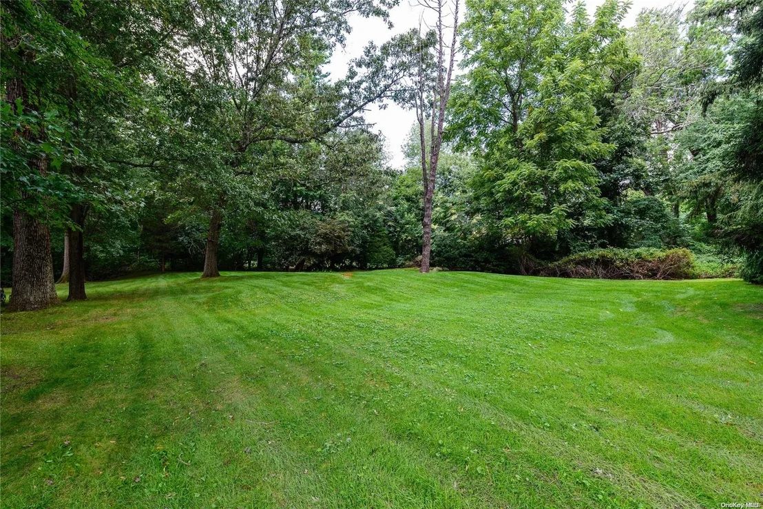 Photo of 4 Summerwind Drive