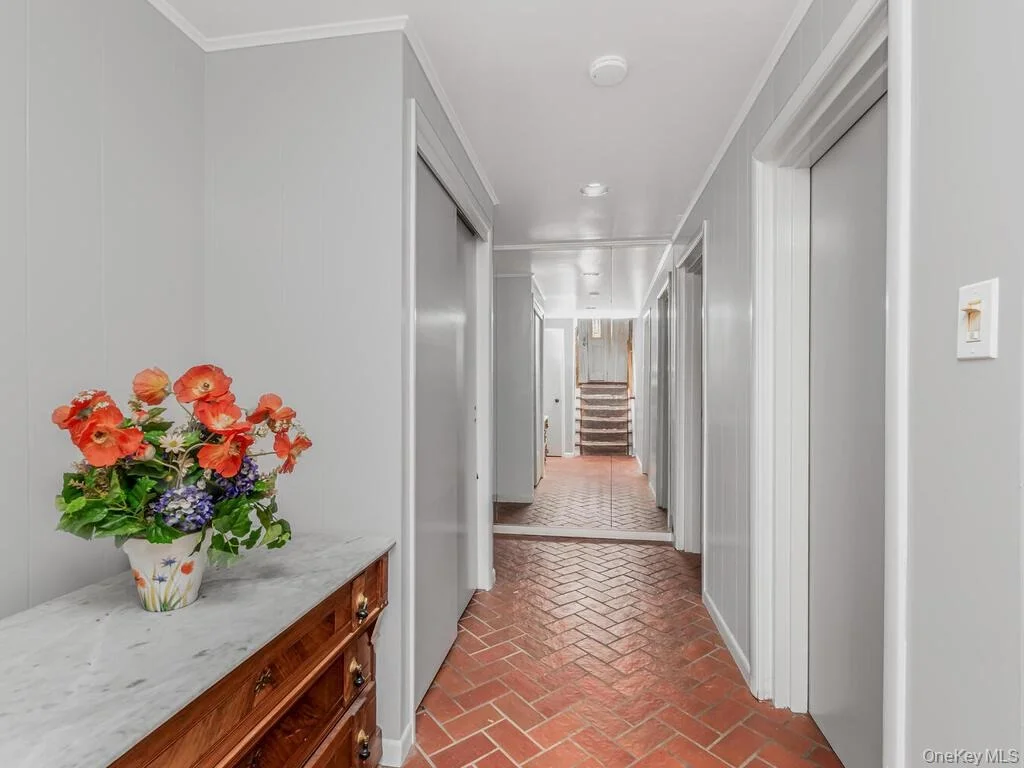 Photo of 91 Edgecliff Terrace
