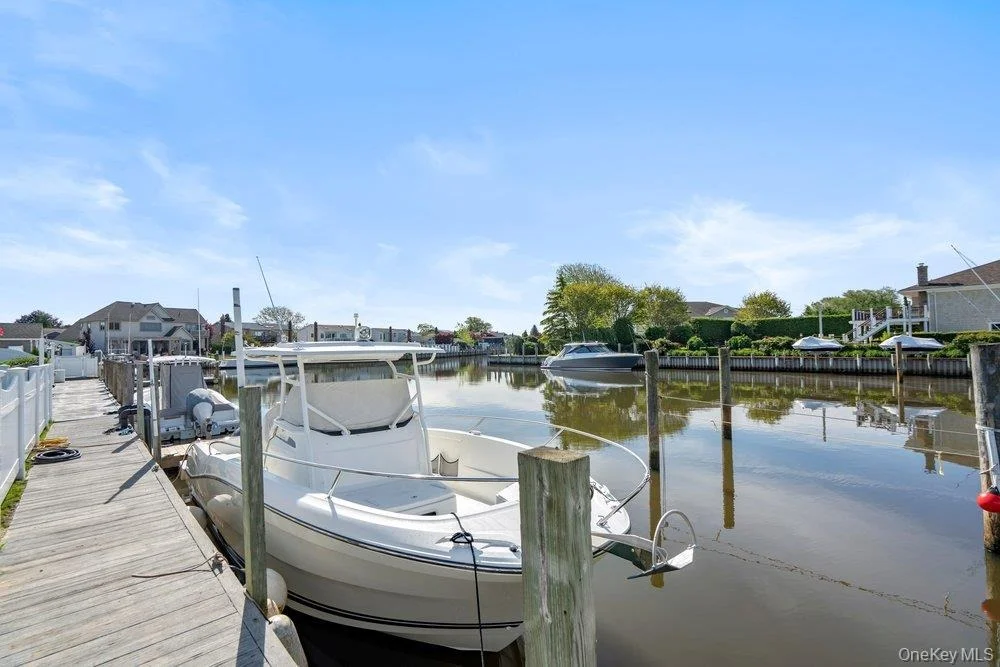 Photo of 159 Driftwood Drive