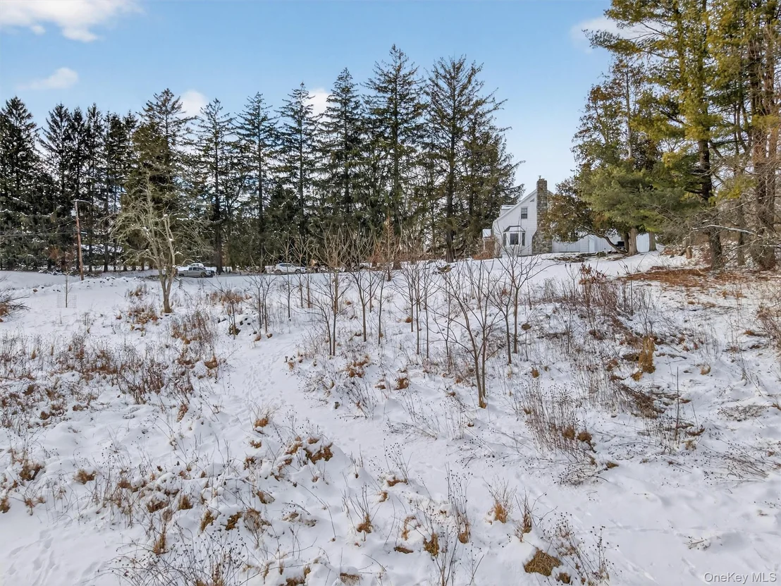 Photo of 74 Onderdonk Road